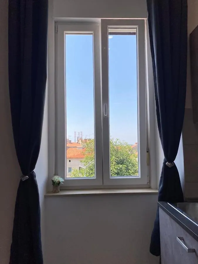 City Vibes Apartment Pula 0*,  Kroatien